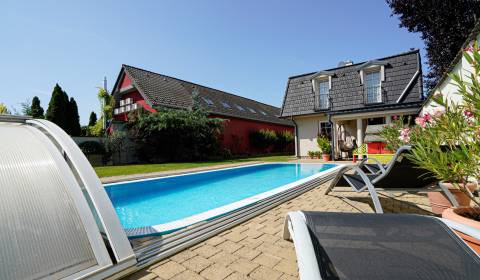 REWIN I Majestátny rodinný dom s investičným potenciálom