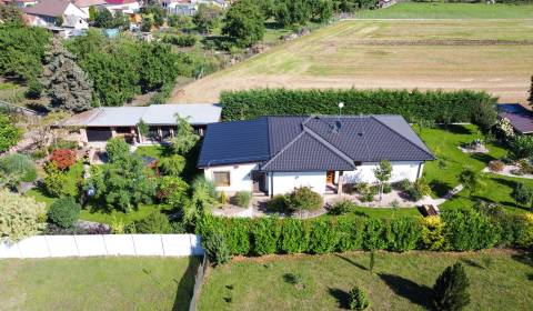 PREDAJ - 5-izbový rodinný dom, Košúty pri Galante