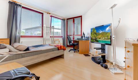 2-izb. byt,  BA III. Nové Mesto, Junácka 