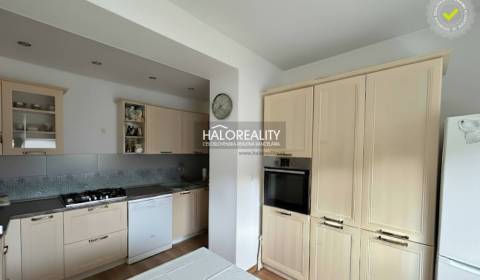 Predaj, rodinný dom Bojnice - EXKLUZÍVNE HALO REALITY