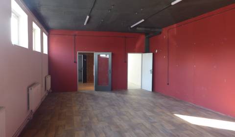 Sklad na prenájom o ploche 82 m2 so zázemím