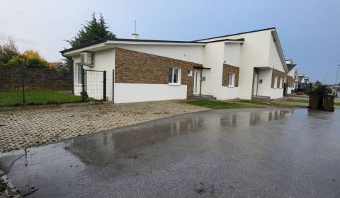 Na predaj rodinný dom Veľká Paka