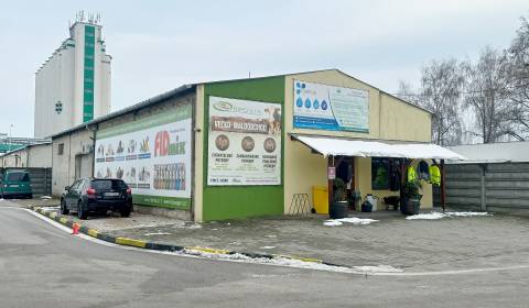 NA PREDAJ OBCHODNÝ A SKLADOVÝ PRIESTOR PRI HLAVNEJ CESTE, HURBANOVO