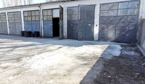 SKLAD o výmere 126 m2 s parkovacou plochou - Ružinov, Trnavská cesta