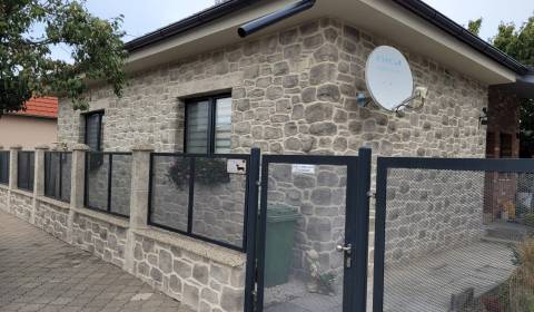 MH283 – Na predaj krásny rodinný dom vo vidieckom štýle