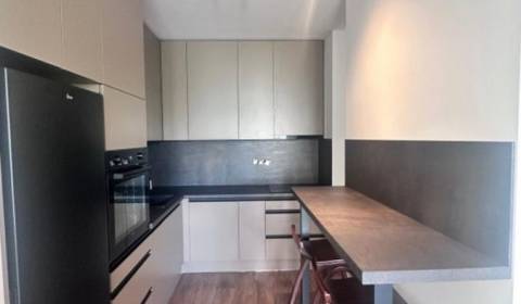 I Prenájom Dizajnový 2-izbový byt s predzáhradkou