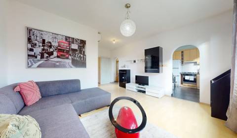 3-izb.byt  s balkónom | Štrkovec-Ružinov