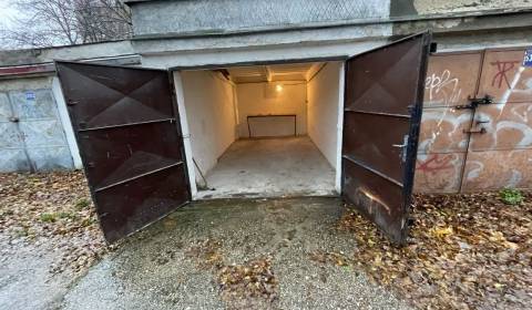 Predaj garáž na ul. Priekopy, Bratislava - Ružinov