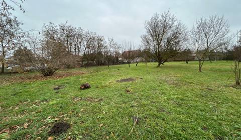 Stavebný pozemok Komárno - časť Kava, 1000 m2 (alebo viac)