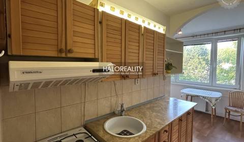 Predaj, trojizbový byt Prievidza, Kopanice - Prievid...