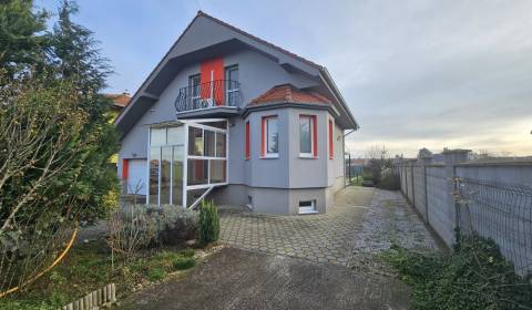 Na predaj rodinný dom s garážou Cífer- Pác