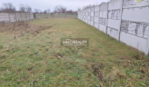 Predaj, pozemok pre rodinný dom   545 m2 Dvorníky