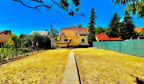 Predám celoročne obývateľnú chatu v Nových Zámkoch