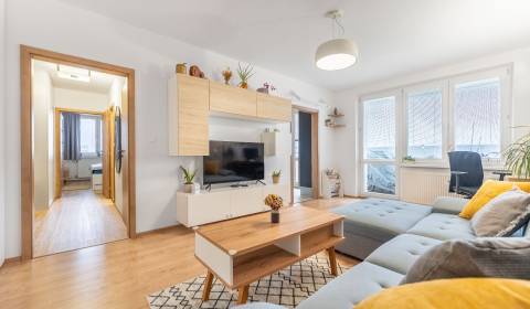 Moderný, priestranný  3-izbový byt v Trnave 