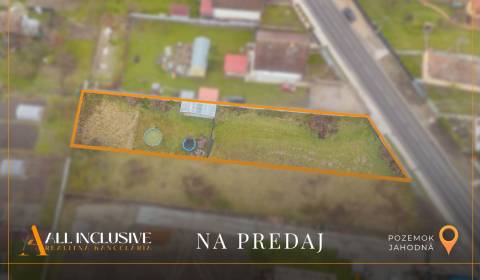 NA PREDAJ STAVEBNÝ POZEMOK (886 m²), JAHODNÁ