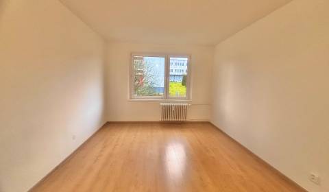 Priestranný, elegantný a slnečný 2+1 byt v top lokalite Čadca–Žarec