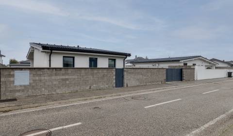 Novostavba samostatne stojaceho RD, tepelné čerpadlo, Slovenský Grob