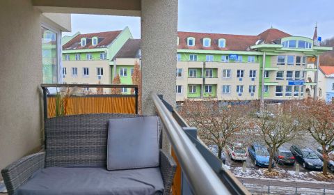 NADŠTANDARDNÝ 3 IZBOVÝ BYT PRI HISTORICKOM CENTRE BANSKÁ BYSTRICA
