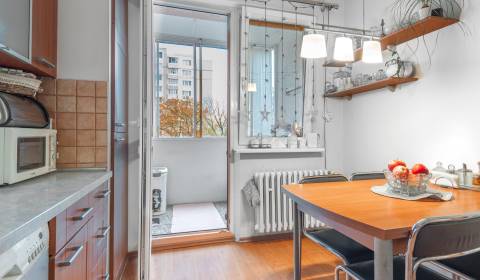 Na predaj príjemý 4i. byt, Poľnohospodárska 34, Vrakuňa