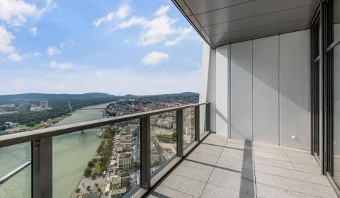 NUERA︱EUROVEA TOWER - 3-izbový penthouse na najvyššom poschodí
