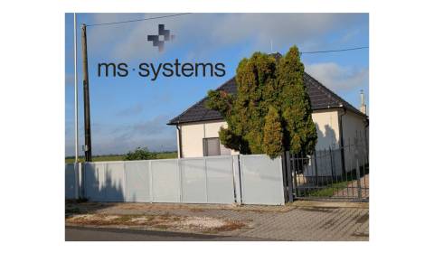 Útulný rodinný dom v Šulekove s veľkým pozemkom a moderným interiérom