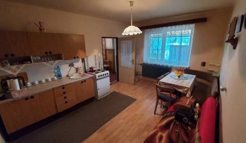 Rodinný dom v Lipovej na predaj