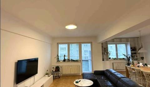 Prenájom pekný 4 izb. byt, Blumentálska ul., Bratislava I. Staré Mesto