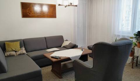 3-izbový byt v obľúbenej lokalite, Martin - Jahodníky