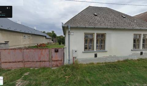 Starý dom s veľkým pozemkom Holice