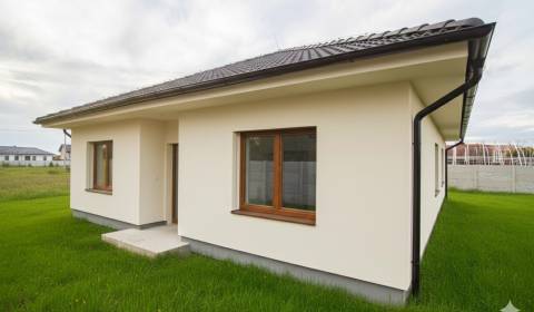 4-izbová novostavba rodinného domu, Andovce, 640m2