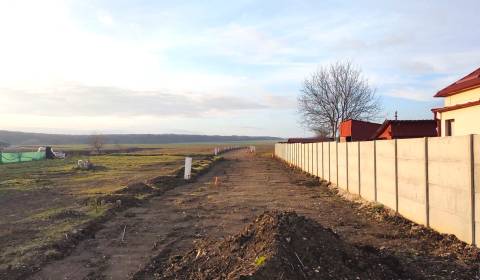 Ponúkame na predaj pozemok v obci Cabaj Čápor - Pereš. (580 m2)
