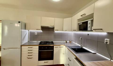 * 3i byt po rekonštrukcii, G. Dusíka, Prednádražie I., Trnava