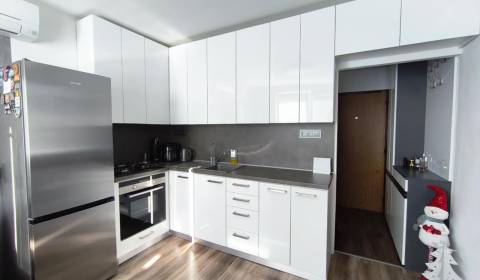 1 izbový byt Topoľčany /  VYPLATENA ZALOHA