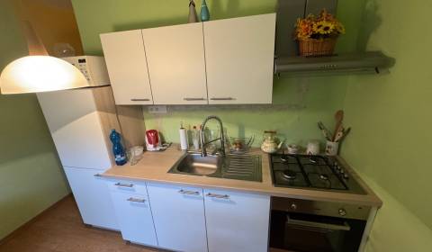 PREDAJ EXKLUZÍVNE: 1i byt s balk.; 41,02 m2; POPRAD; 124.200€