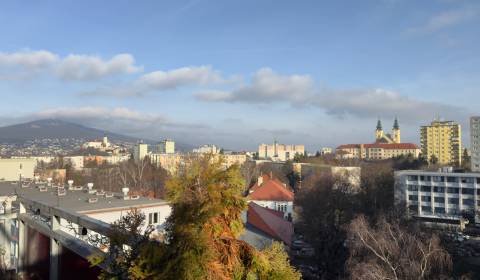NA PREDAJ: Jedinečný, 1-izbový byt s veľkou terasou, Nitra, Centrum