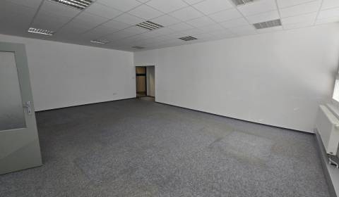 Kancelária 64 m² (52m2 + 12m2) na prenájom - Piešťany, Vajanského
