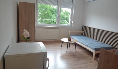 Prenájom veľmi peknej garzónky na Nábrežnej ulici