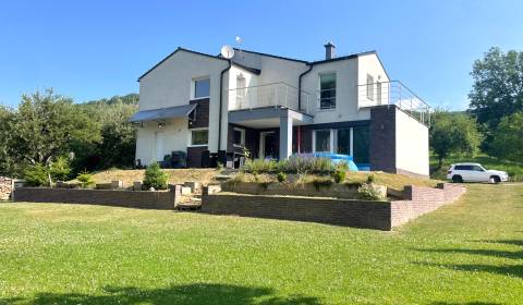 Na predaj 5 izb. rodinný dom, Melčice – Lieskové