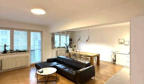 Prenájom 4 izb. bytu, Blumentálska ulica, Staré Mesto