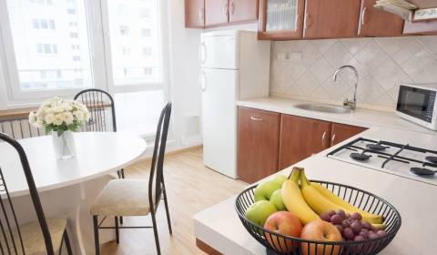 Praktický 3-izbový byt s loggiou, Prešov, Sekčov–pri OC MAX