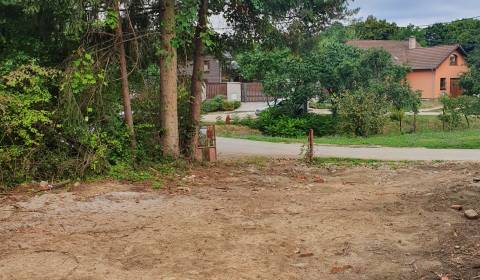 Stavebný pozemok Trenčianske Jastrabie 