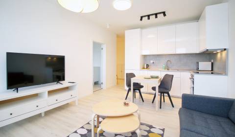 Pozrite si 2i BYT, NOVOSTAVBA , LOGGIA, PARKING, PROVÍZIU NEPLATÍTE