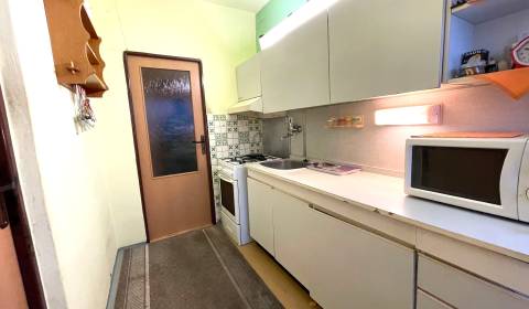 EXKLUZÍVNY PREDAJ - 2 izbový byt, Vajanského