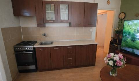 , Predaj, 2-izbového bytu, Školská, Pliešovce 