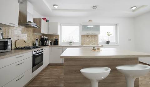 Štýlový rodinný dom v obci Plevník - Drienové