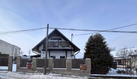 Rodinný dom v obci Lok na predaj