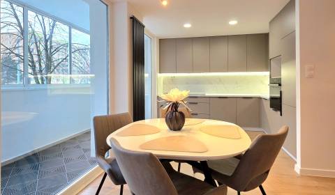 3i, Terasa, pri OC Galéria, nová rekonštrukcia