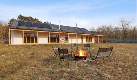 PREDAJ - Láb pri BA investičný areál pre ranč, farmu, sad, svadby