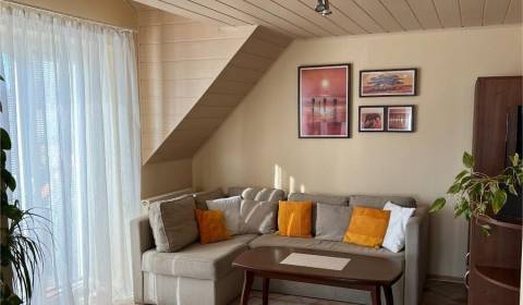 Na prenájom 2 izbový byt v podkroví rodinného domu Slnečné jazerá JUH