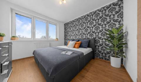 REZERVOVANÉ| BÝVANIE SO ZÁHRADOU  | 3 - IZBOVÝ BYT PO REKONŠTRUKCII